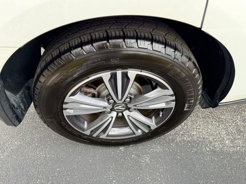 Used 2018 Acura MDX FWD image 12