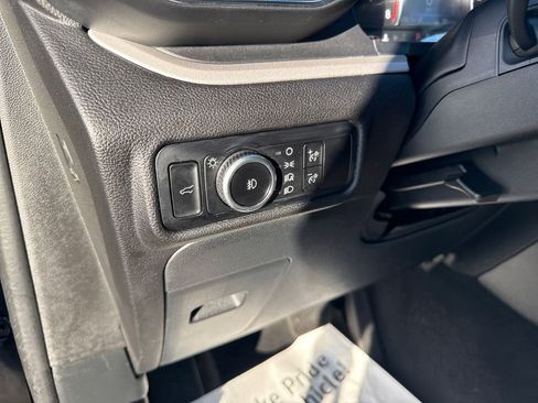 Used 2023 Ford Explorer XLT w/ Equipment Group 202A image 33