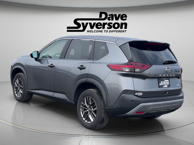 Used 2023 Nissan Rogue S AWD/4WD image 3
