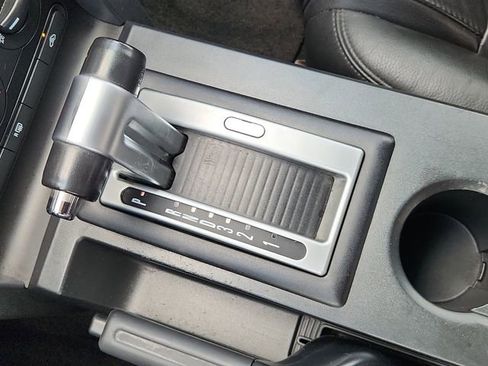 Used 2007 Ford Mustang Premium image 14