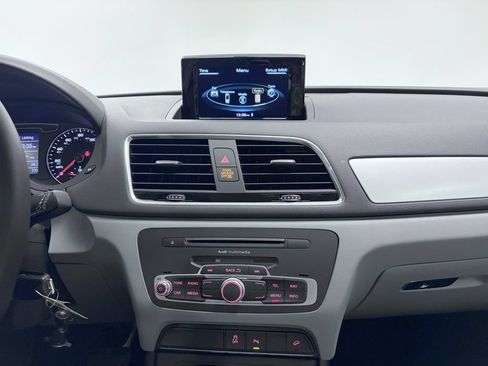 Used 2018 Audi Q3 2.0T Premium FWD image 18