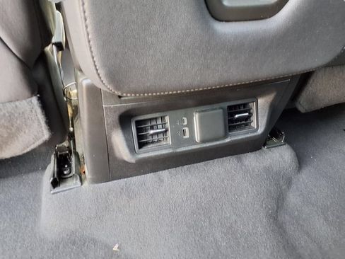 Used 2024 GMC Sierra 1500 SLE RWD image 21