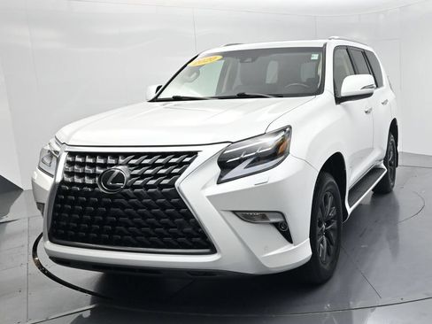 Used 2020 Lexus GX 460 Premium w/ Premium Package AWD/4WD image 3