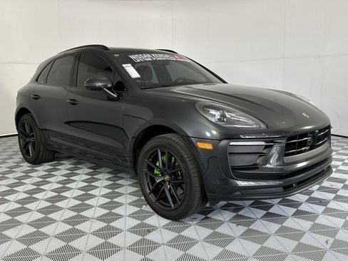 Used 2024 Porsche Macan w/ Premium Plus Package AWD/4WD image 2
