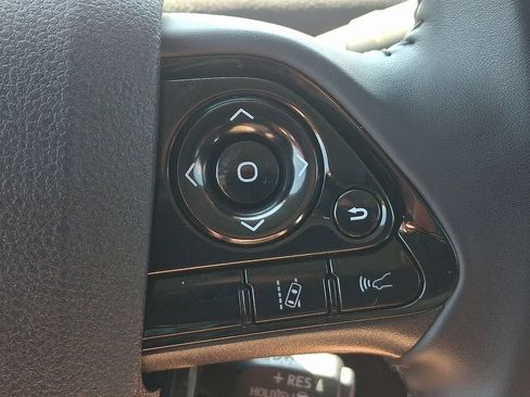 Certified 2020 Toyota Prius Prime XLE FWD image 22