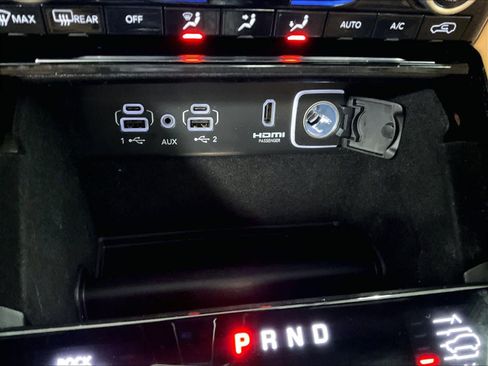 Used 2022 Jeep Grand Cherokee L Summit image 28