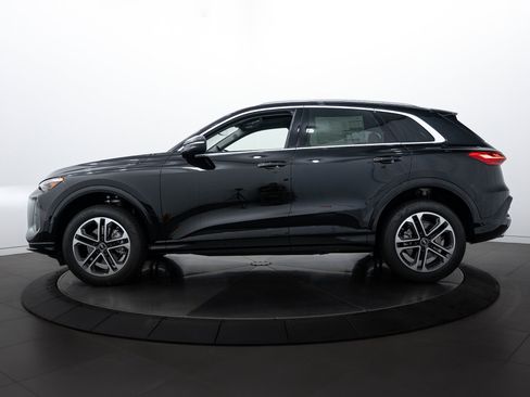 New 2025 Audi Q5 Prestige image 7