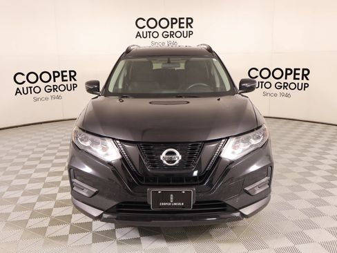 Used 2017 Nissan Rogue SV FWD image 9
