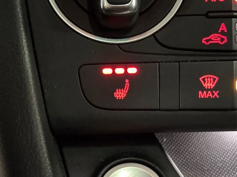 Used 2016 Audi Q3 2.0T Prestige w/ Prestige Package image 35