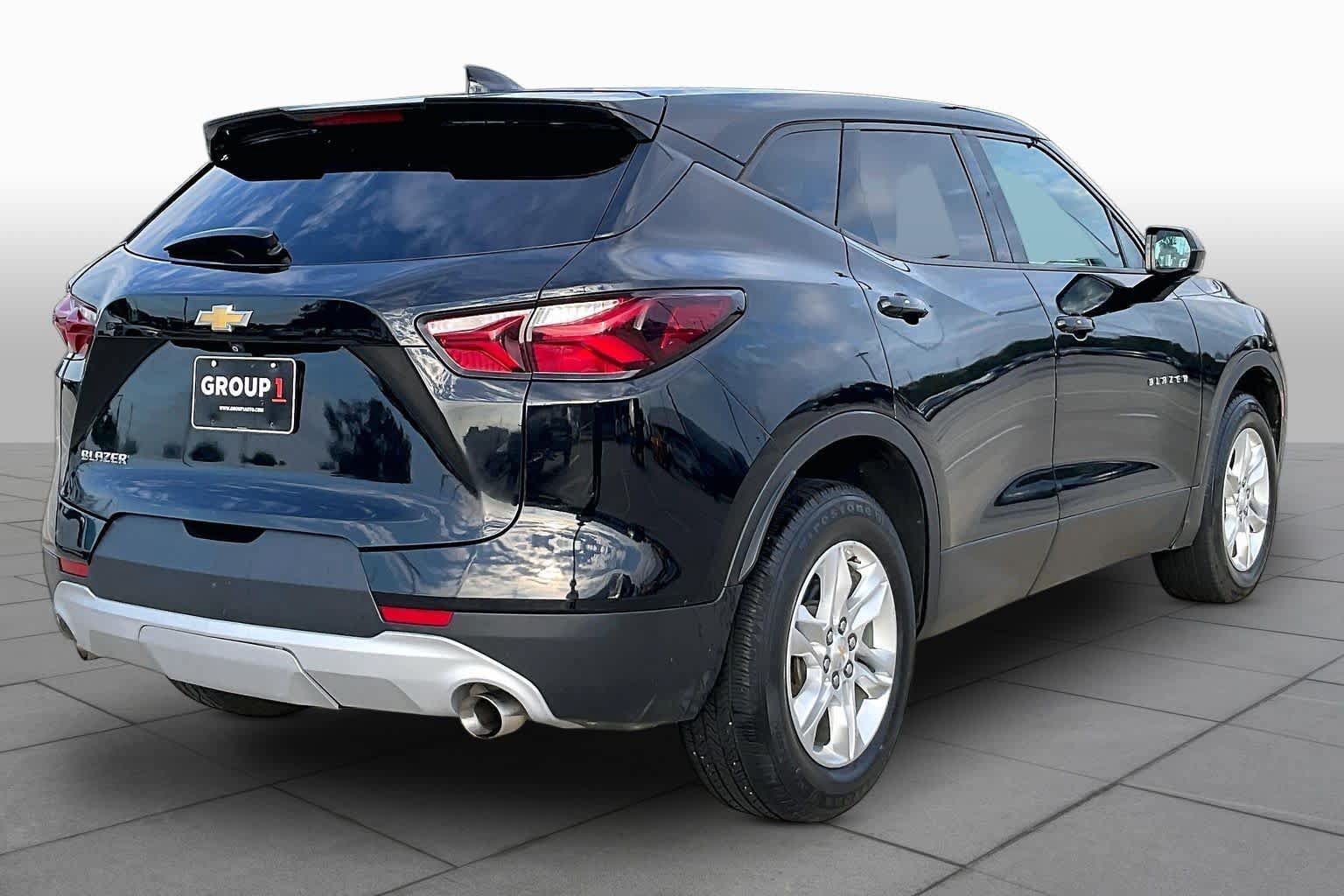 Used 2020 Chevrolet Blazer LT FWD image 13