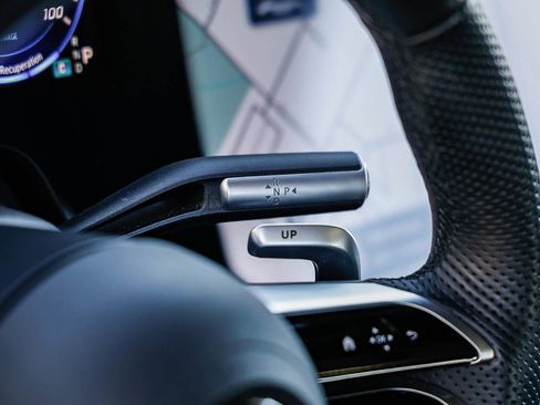 Certified 2023 Mercedes-Benz EQS AMG 4MATIC image 19