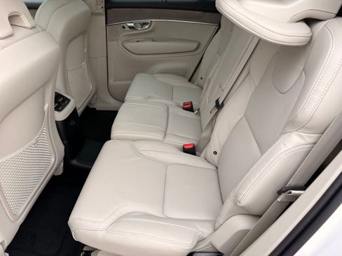 New 2026 Volvo XC90 T8 Ultra image 14