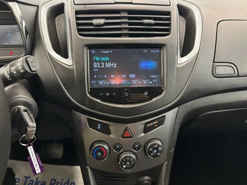 Used 2016 Chevrolet Trax LTZ AWD/4WD image 21