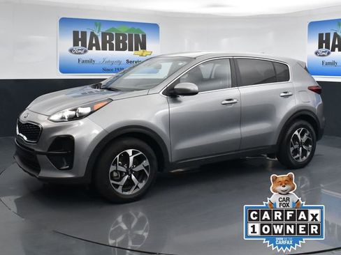 Used 2022 Kia Sportage LX FWD image 1