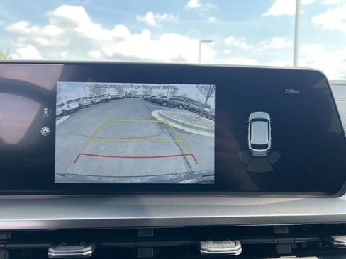 Certified 2025 Kia Telluride S image 21