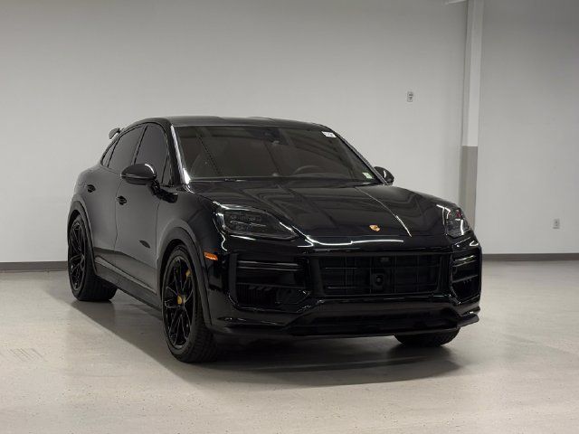 Certified 2026 Porsche Cayenne Turbo GT AWD/4WD image 6