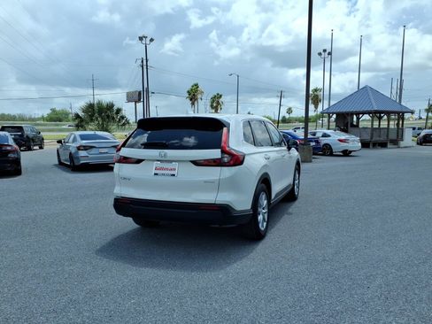 Used 2026 Honda CR-V EX image 8