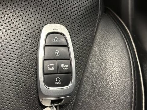 Used 2022 Hyundai Santa Fe SEL w/ Convenience + Premium Package AWD/4WD image 21