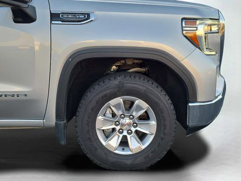 Used 2021 GMC Sierra 1500 SLE image 11