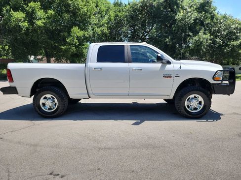Used 2011 RAM 2500 SLT w/ Luxury Group AWD/4WD image 14