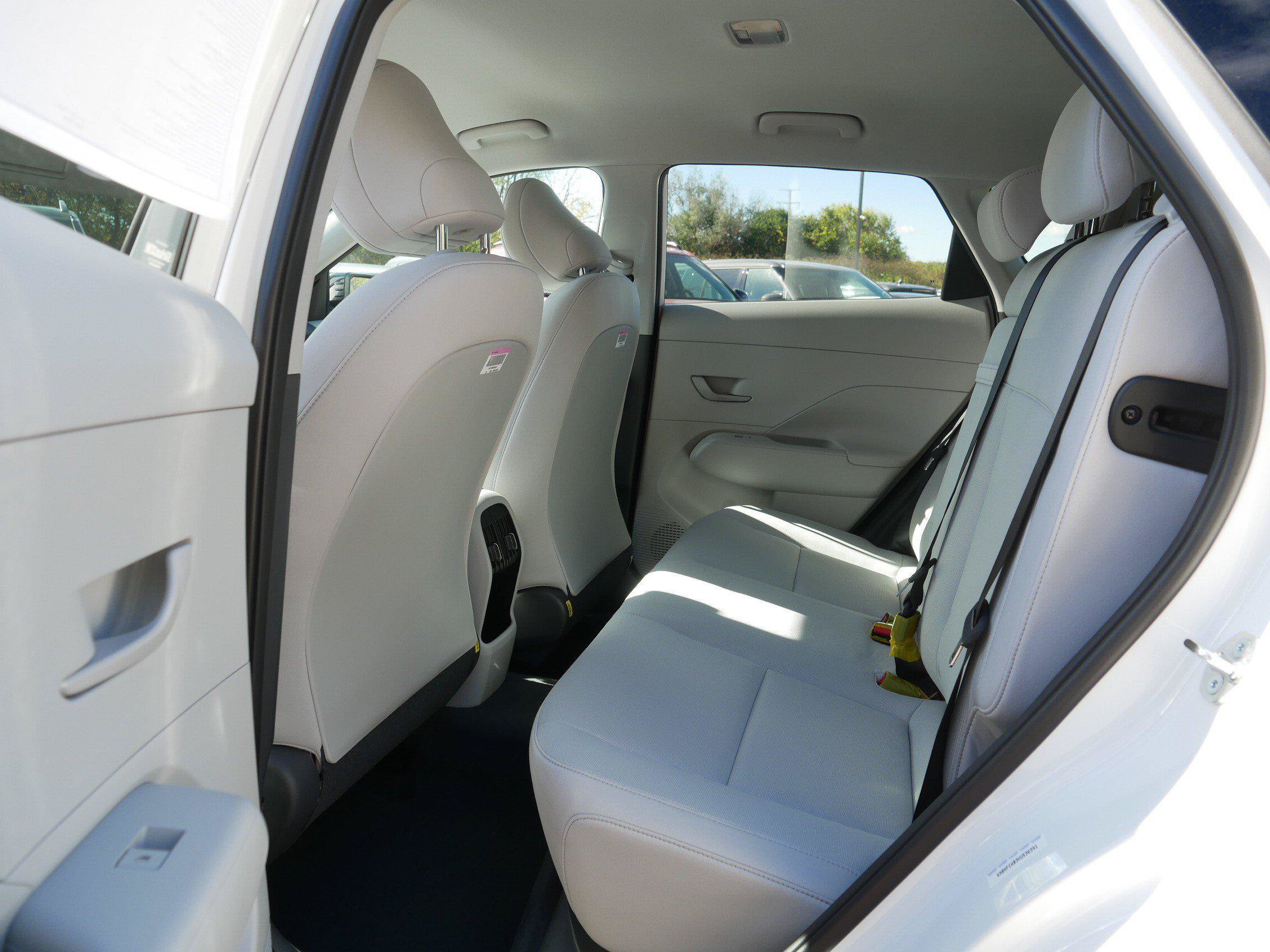 New 2027 Hyundai Kona SEL Sport AWD/4WD image 6