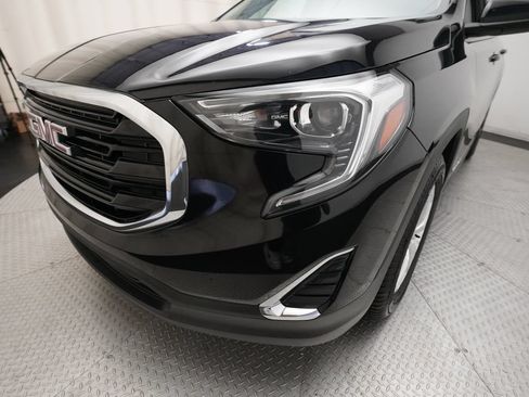 Used 2021 GMC Terrain SLE w/ LPO, Floor Liner Package FWD image 22