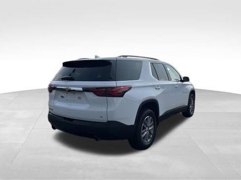 Used 2022 Chevrolet Traverse LT FWD image 5