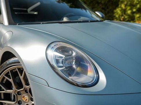 Used 2020 Porsche 911 Carrera 4S AWD/4WD image 9