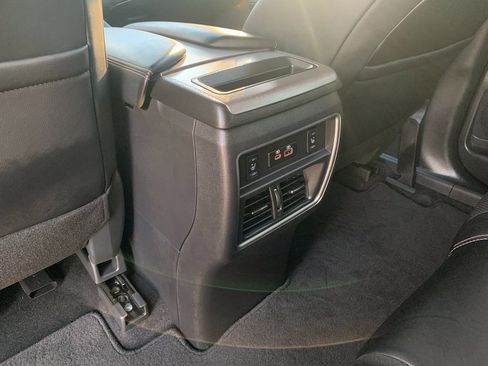 Used 2024 Nissan Murano SL image 28