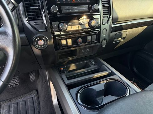 Certified 2024 Nissan Titan SV w/ SV Bronze Edition Package RWD image 20