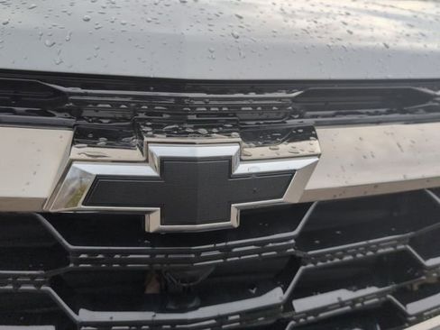 New 2026 Chevrolet Equinox ACTIV w/ LPO, Floor Liner Package image 31