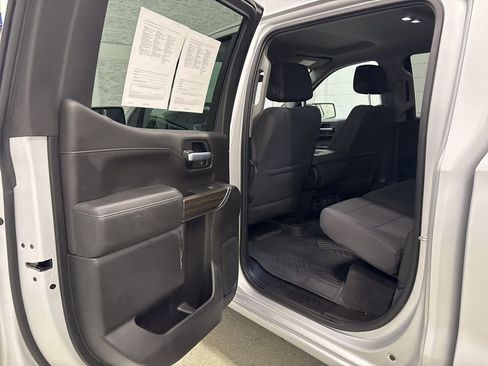 Used 2020 Chevrolet Silverado 1500 LT Trail Boss w/ Convenience Package image 31