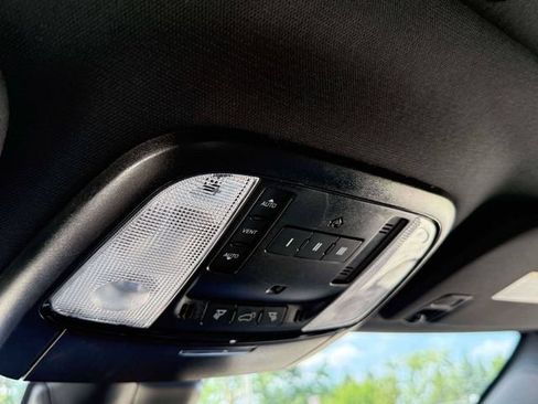 Used 2024 Dodge Durango R/T w/ Blacktop Package AWD/4WD image 34