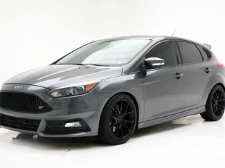 Used 2018 Ford Focus ST w/ Equipment Group 402A FWD video 2