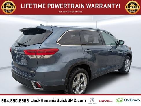 Used 2018 Toyota Highlander FWD V6 image 3