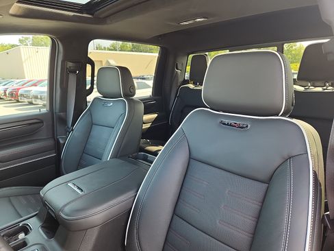 Used 2026 GMC Sierra 2500 AT4X AWD/4WD image 23
