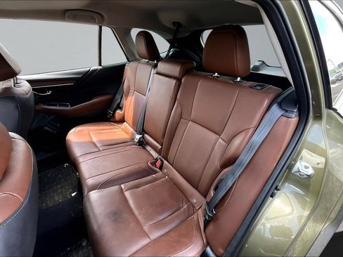 Used 2024 Subaru Outback Touring AWD/4WD image 18