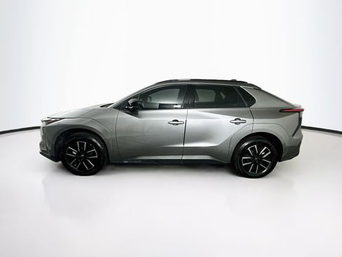 Used 2026 Toyota bZ AWD/4WD image 4