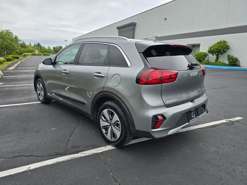 Used 2022 Kia Niro LX FWD image 9