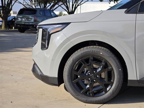 New 2026 Kia Carnival SX image 5