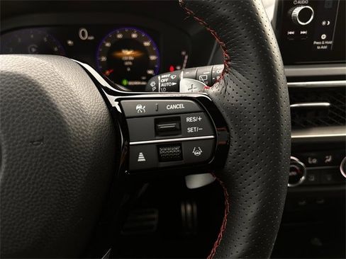 Certified 2025 Acura ADX A-Spec image 15