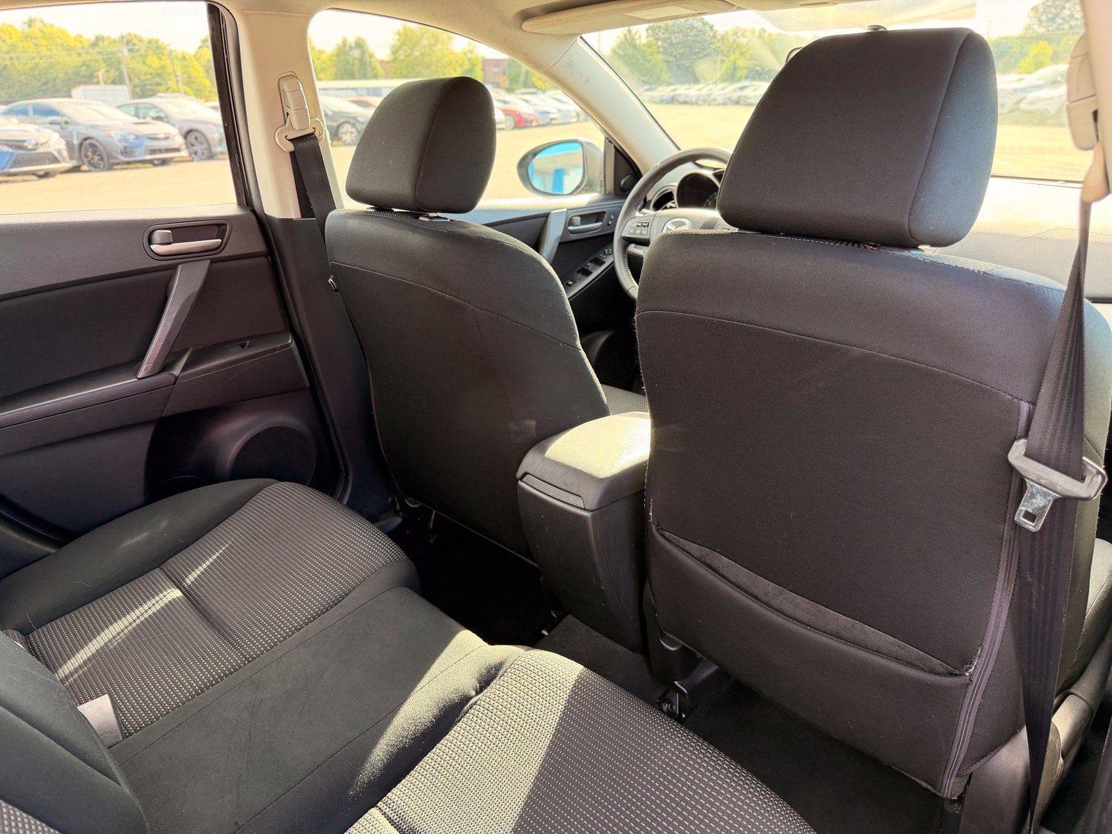 Used 2012 MAZDA MAZDA3 i Touring FWD image 20