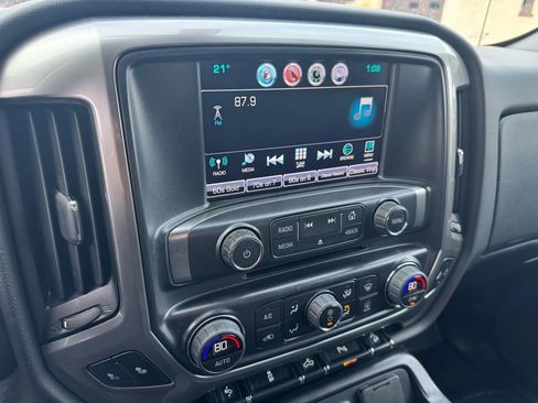 Used 2018 Chevrolet Silverado 1500 LT w/ All Star Edition image 17