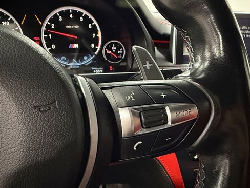 Used 2016 BMW X5 M image 27