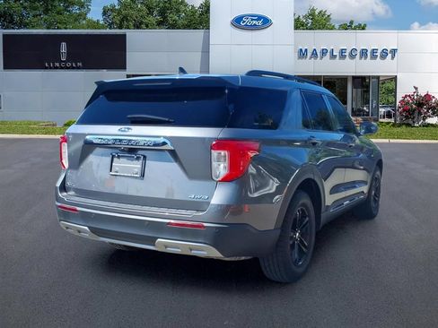Certified 2023 Ford Explorer XLT w/ Equipment Group 202A AWD/4WD image 4