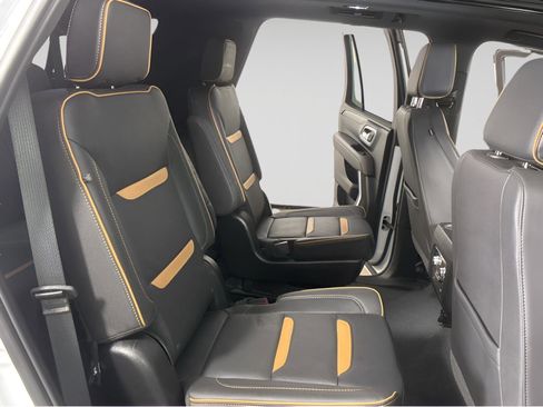 Used 2024 GMC Yukon AT4 image 26