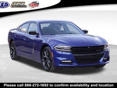 Used 2019 Dodge Charger SXT w/ Blacktop Package