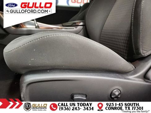 Used 2019 Dodge Challenger R/T image 17