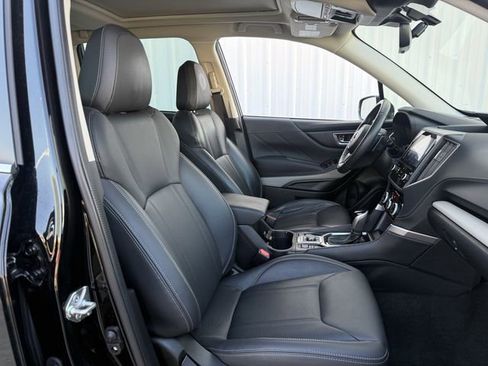 Used 2023 Subaru Forester Limited AWD/4WD image 30