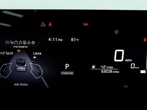 Used 2025 Nissan Kicks SV image 22